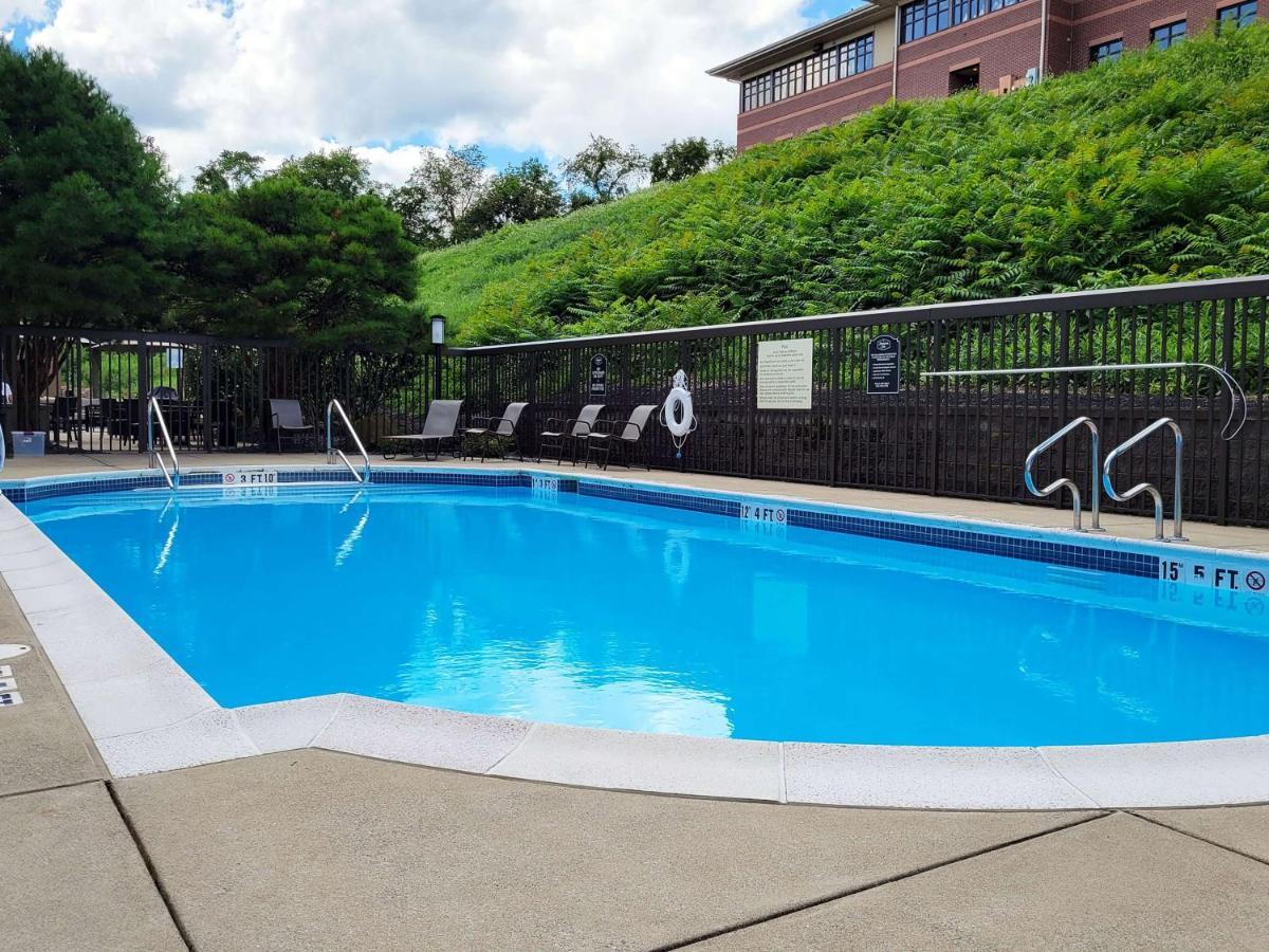 Hampton Inn Greensburg Eksteriør billede