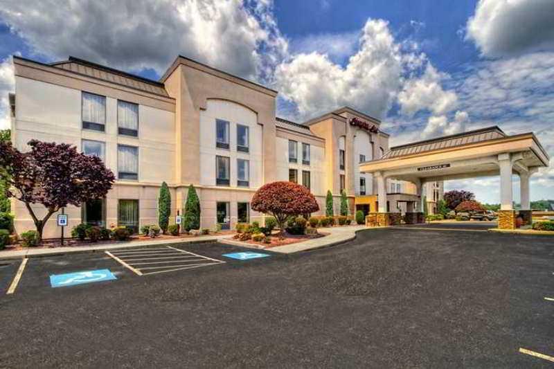 Hampton Inn Greensburg Eksteriør billede