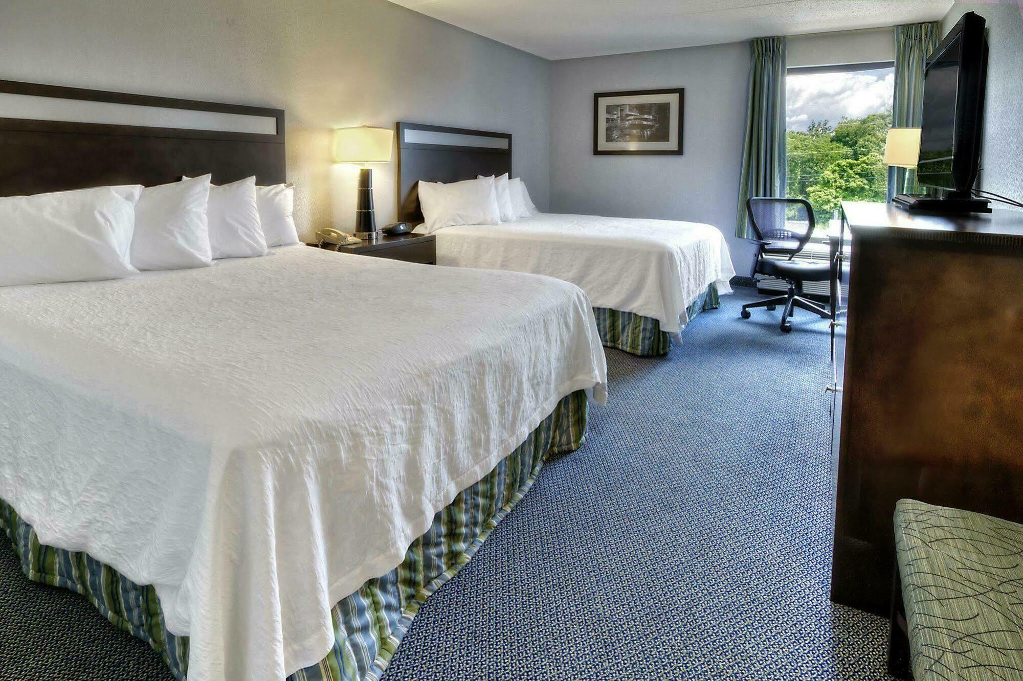 Hampton Inn Greensburg Eksteriør billede
